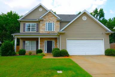 Main picture of 403 Slate Dr