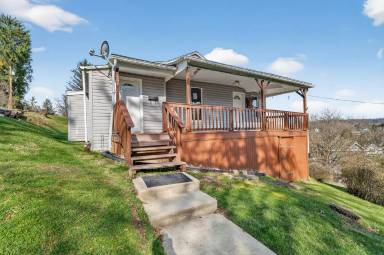 Main picture of 134 Quincey Street - 1
