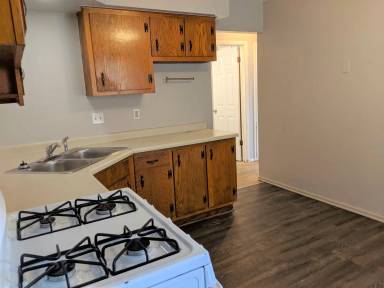 Main picture of 8617 W Greenfield Ave