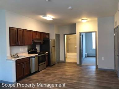 Main picture of 43 Clay St