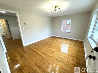 Main picture of 2992 W McMicken Ave