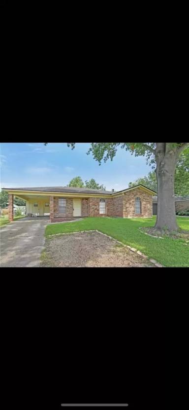 Main picture of 2041 Orbit Dr