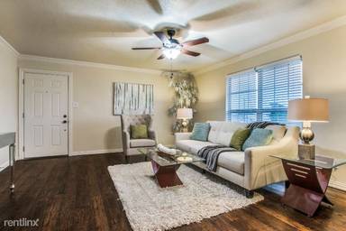 Main picture of 208 N Colorado St