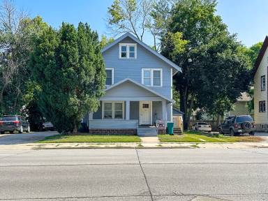 Main picture of 2862 Lincoln Way