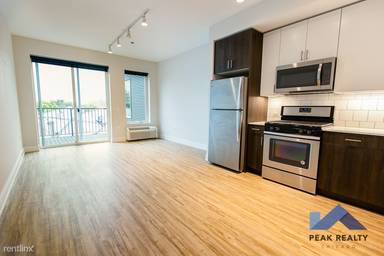 Main picture of 1879 N Milwaukee Ave