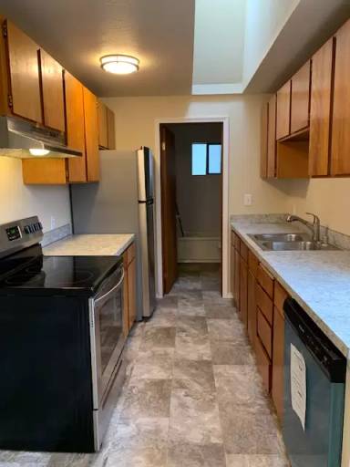 Main picture of 2214 Grade Rd