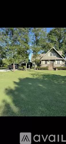 Main picture of 230 Lakeshore Dr