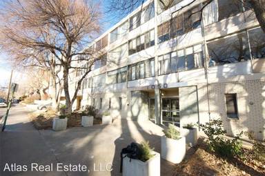 Main picture of 1050 N Corona St