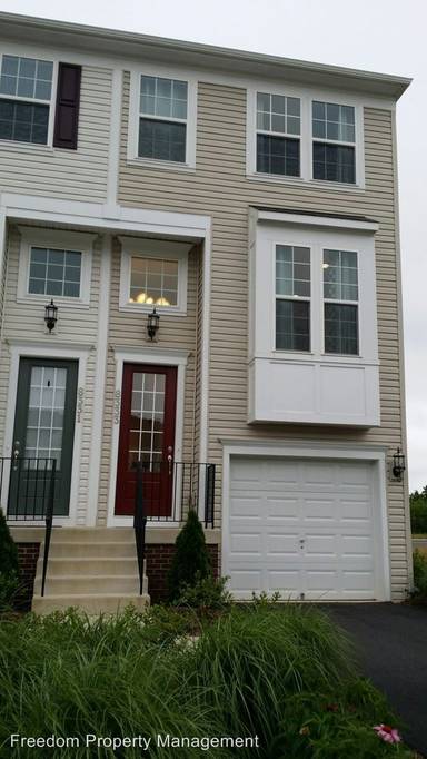 Main picture of 8333 Scotland Loop