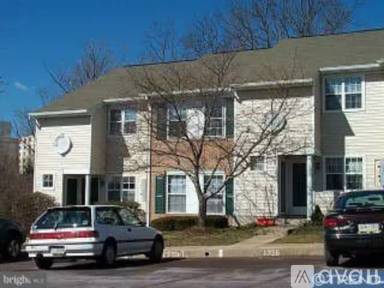 Main picture of 1726 Rosewood Ct