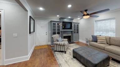 Main picture of 2626 Park Rd