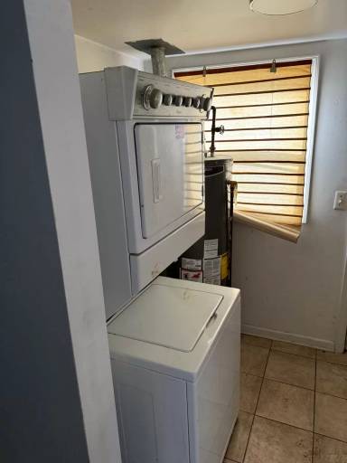 Main picture of 23355 Easterling Ave