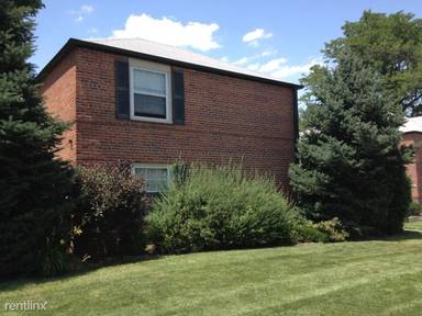 Main picture of 2811 Jasmine St