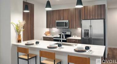 Main picture of 8008 S Congress Ave