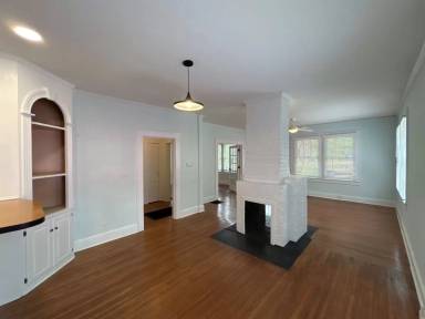 Main picture of 215 S Summit Ave
