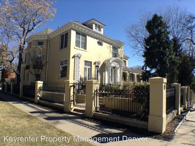 Main picture of 682 N Clarkson St