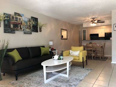 Main picture of Villas at Mueller