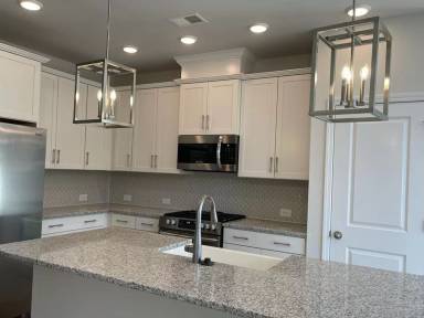 Main picture of 2227 Statesville Ave