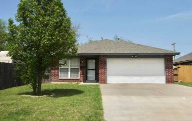 Main picture of 613 Dakota St