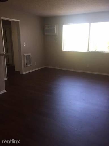 Main picture of 6524 Sepulveda Blvd