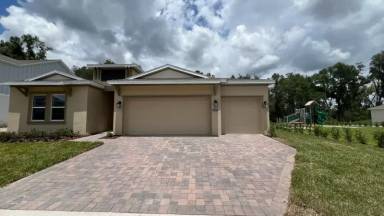 Main picture of 2029 Treetop Branch Way