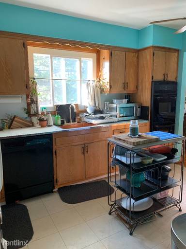 Main picture of 13 Kilmer Ct