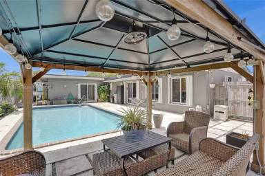 Main picture of 5103 SW 128th Pl