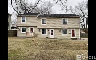Main picture of 2064 Mineral Spring Ave