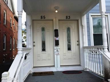 Main picture of 63 Mechanic St