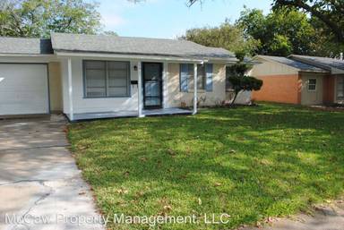 Main picture of 2301 Anita Dr