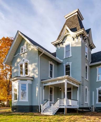 Main picture of 811 Westover Dr