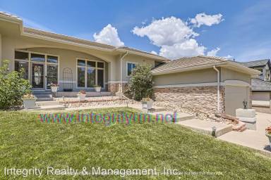 Main picture of 147 S Rogers Way