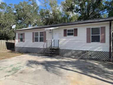 Main picture of 5906 Sussex Ct