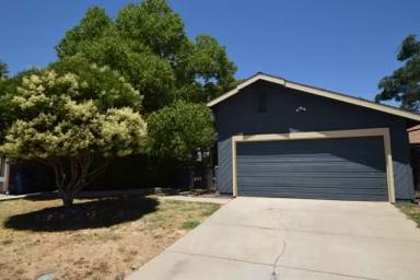 Main picture of 4721 Monument Dr