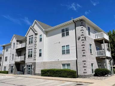 Main picture of 4510 Twain Cir