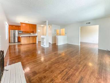Main picture of 1006 Berkeley Dr