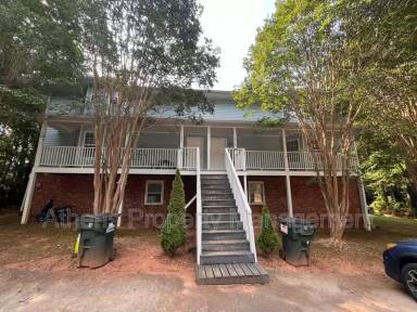 Main picture of 1824 Cedar Shoals Dr