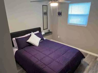 Main picture of 9527 Miracle Dr