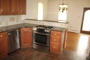Main picture of 653 Runkle Rd