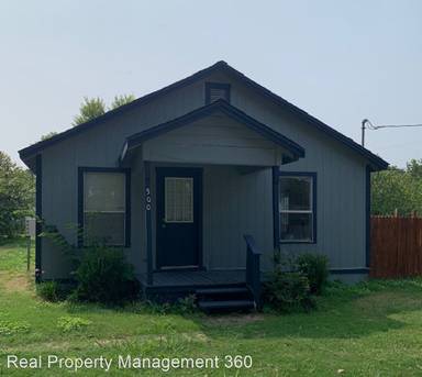 Main picture of 500 E Kimball St