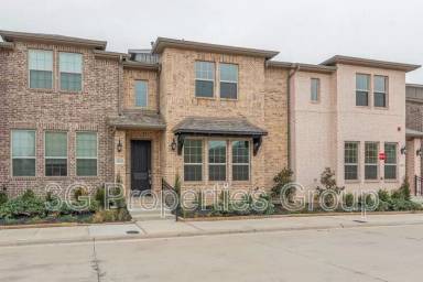 Main picture of 913 Ponds Edge Ln