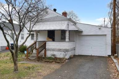Main picture of 1171 Lincoln Ave