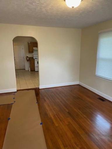 Main picture of 2863 Stockton St