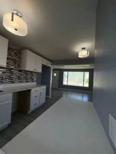 Main picture of 17745 Burnham Ave