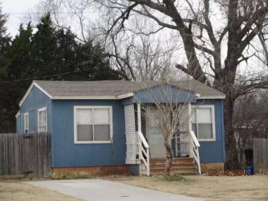 Main picture of 5925 S Regina Ave
