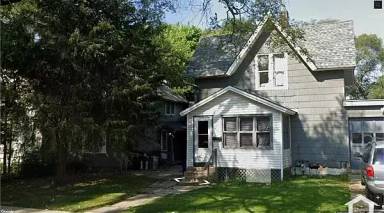Main picture of 1221 S Court St