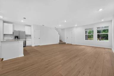 Main picture of 5156 Clay Whaley Rd