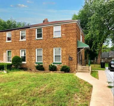 Main picture of 9822 S Yates Blvd