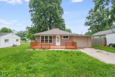 Main picture of 214 Augusta Dr