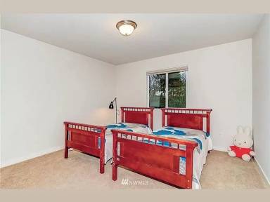 Main picture of 20409 123rd Ave NE